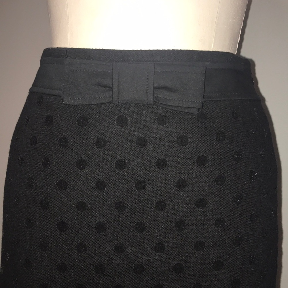 LOFT petite black polka dot mid length skirt sz 4P - Picture 4 of 8